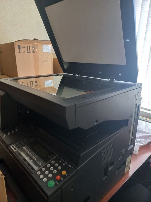 Ксерокс МФУ Kyocera Taskslfa 181