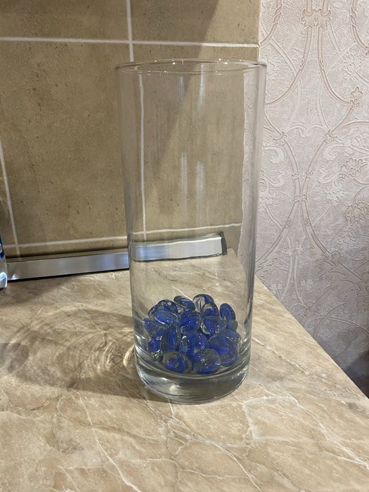 Продам различные вазы