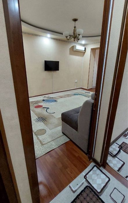 Лабзак, Ц13 2х комнатная квартира Навоиская планировка