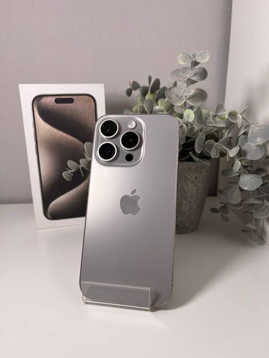 iphone 15 pro в идеальном состояний
