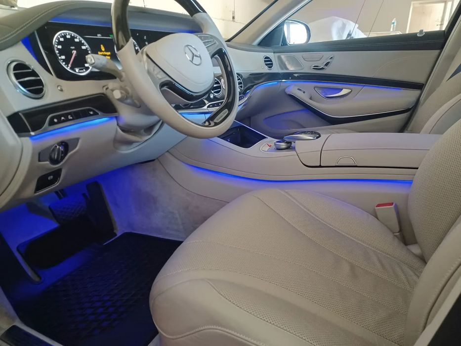 на части Mercedes W222 S550