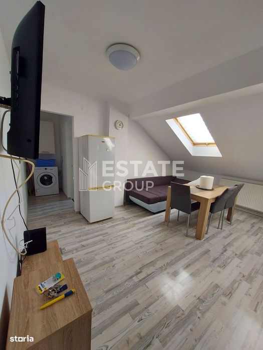 Mansarda cu 2 camere, Girocului