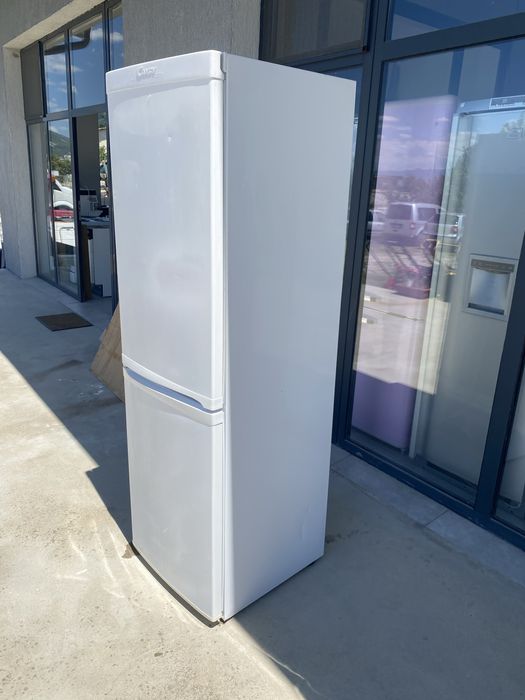 Хладилник с фризер Candy