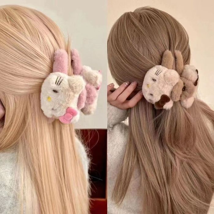 Меховые заколки-крабы Hello Kitty