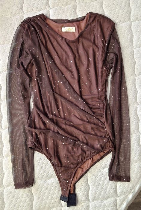 Дамско Боди с мрежеста ръкави