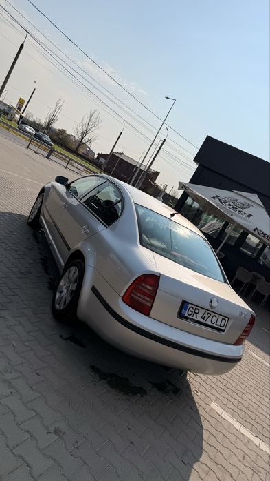 Skoda superb 1 an 2003