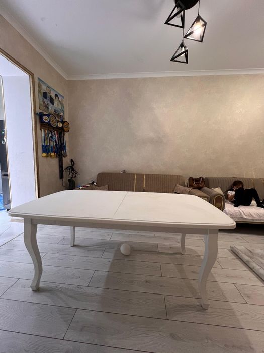 Продам стол раздвижной