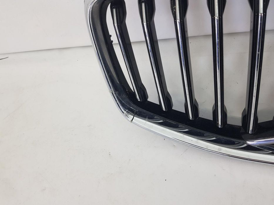 Grila radiator Volvo XC60 dupa 2018