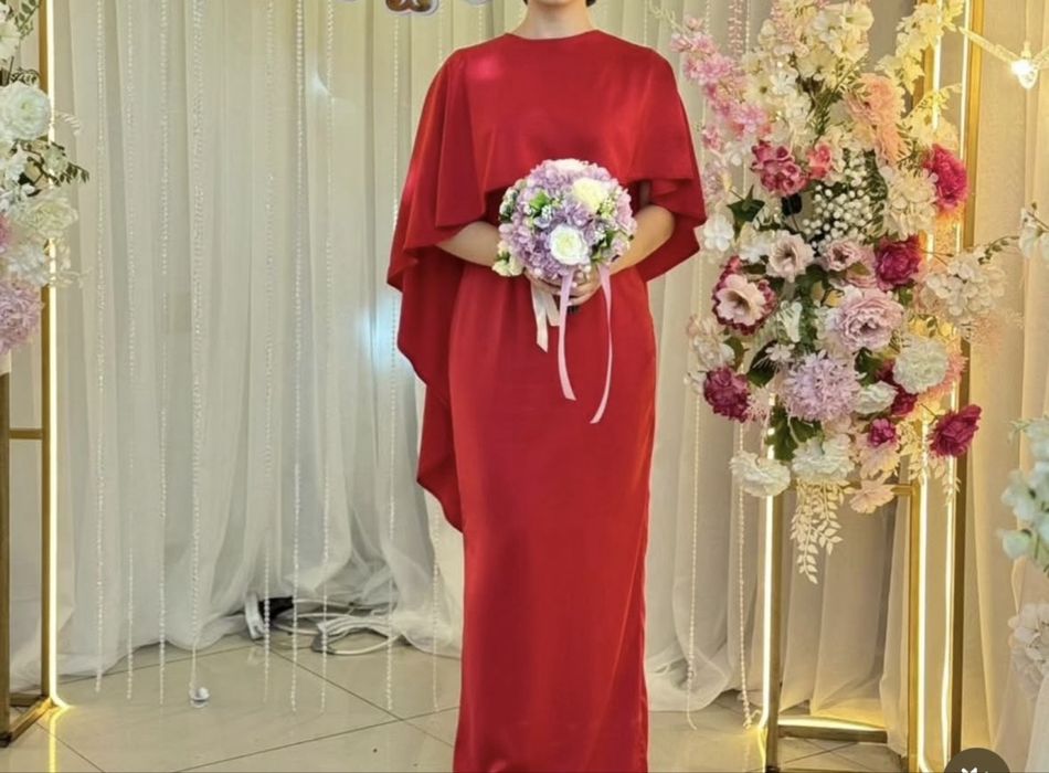 Платье вечернее б/у