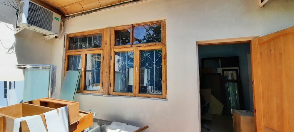 СРОЧНО! Продам двери, окна и половые доски из своего дома