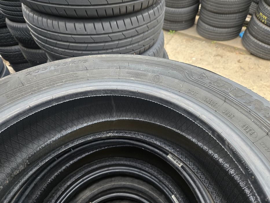 2бр. 205 55 16 Dunlop летни.