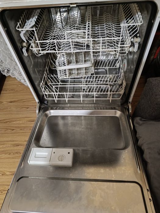 Посудомоечная машина