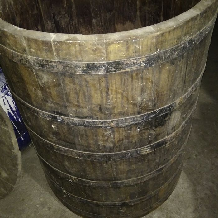 Дъбова каца около 220литра