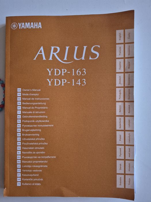 Pianina de vânzare Arius Yamaha