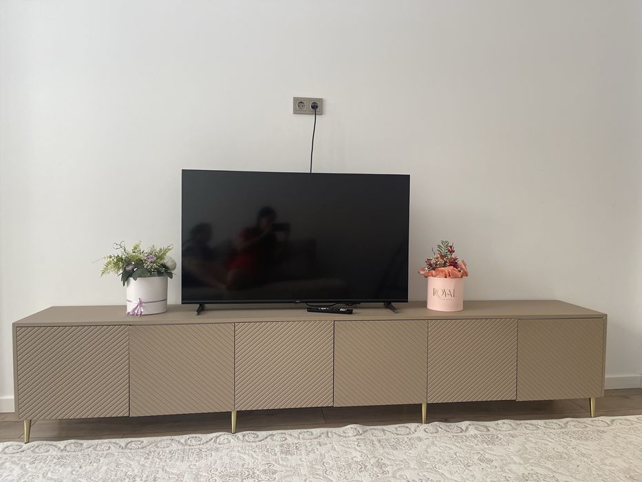 Тумба под телевизор