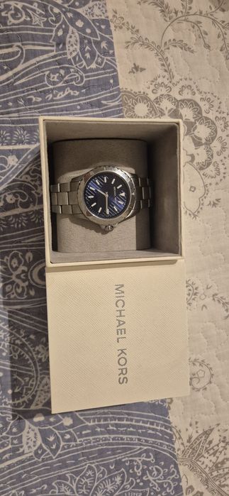 Часы Michael Kors