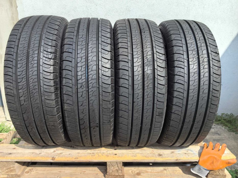 215/60/17 С Гудиур ДОТ 2019 г - Чисто нови ! Бусови !