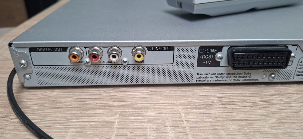 ДВД плеър DVD player