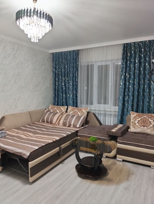 Квартира по суточно . Микрорайон 10