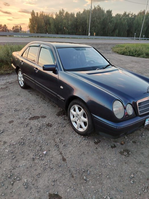 Продаются Mercedes-benz