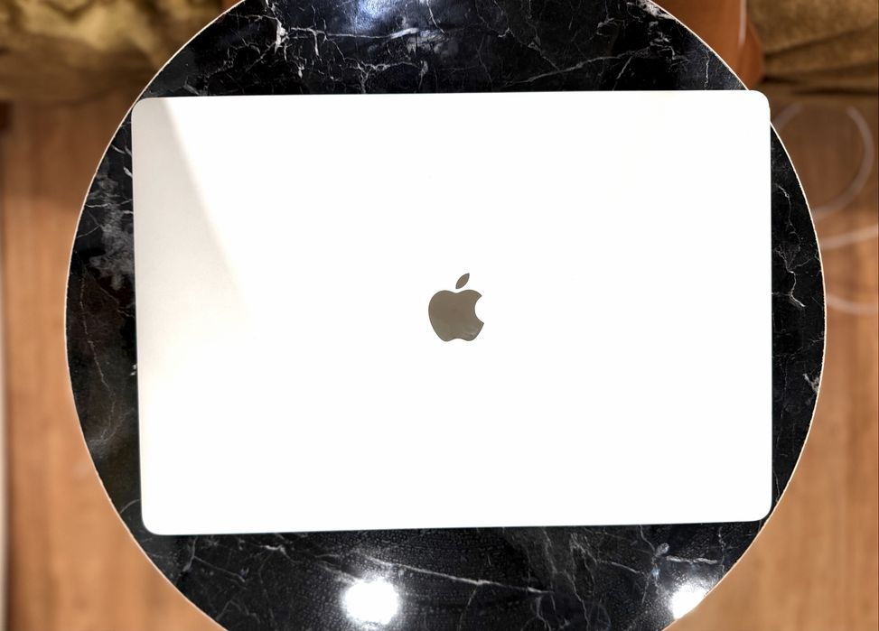 Macbook 16 pro 2019