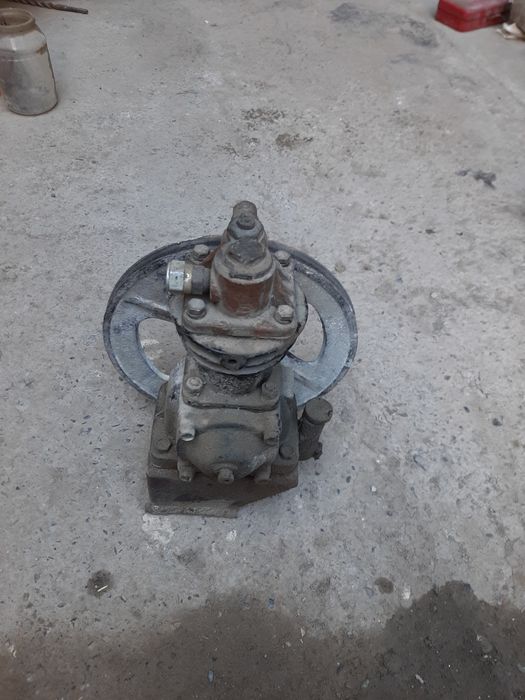 компрессор газ 53