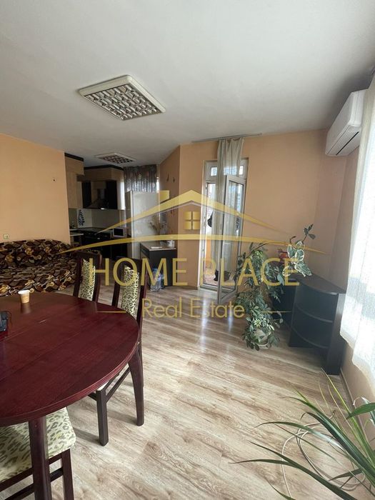 Дава се под наем Двустаен апартамент в Варна, Възраждане 1 - 65 кв.м за 392.7 € - Снимка #2