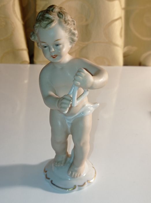 Красива керамична фигурка Германия