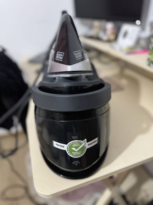 Fier de calcat cu abur+statie