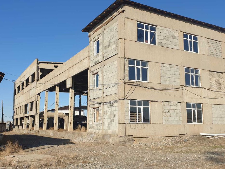 ЖД тупик с ангаром