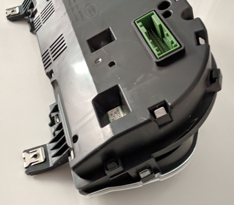 Land Rover Freelander 2 2012- 2015 ceasuri bord in KM.