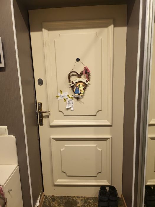 Дверь выходные качественно