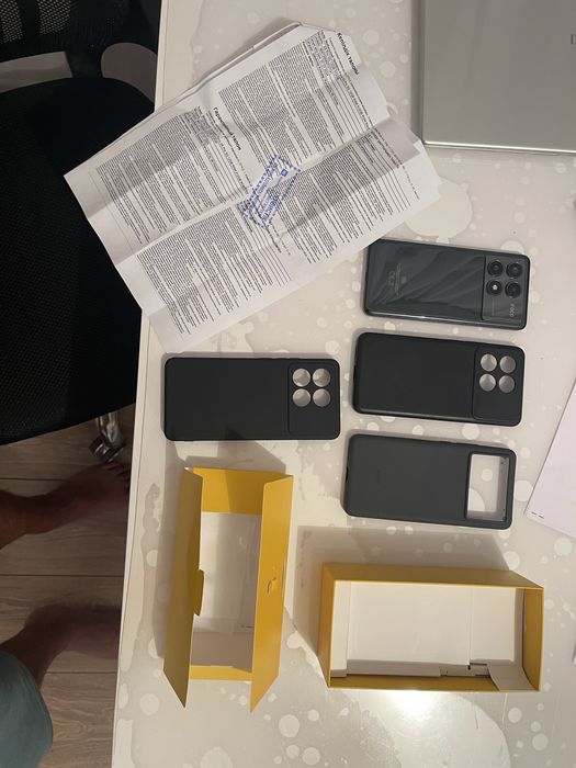 Poco x6 pro в черном цвете