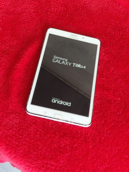 Tableta Samsung Galaxy Tab 4 . Android  5