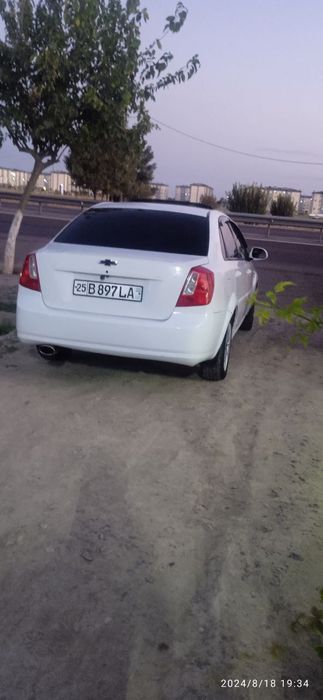 Mashina srochna sotuvda: Chevrolet Lacetti