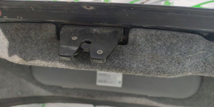 Broasca capota portbagaj BMW Seria 3 E46