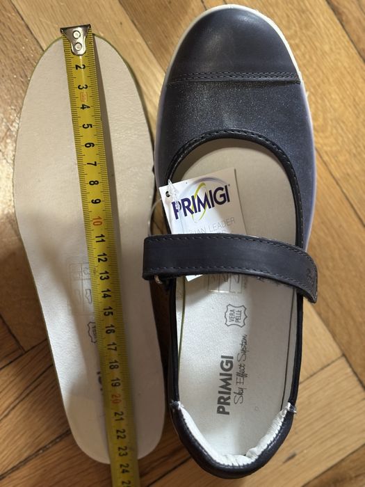 Нови обувки и сандали н 35