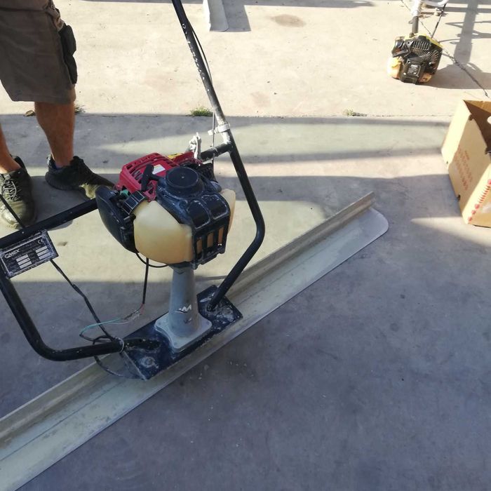 Вибромастар с две дръжки 2 м Cimex VS30 2017