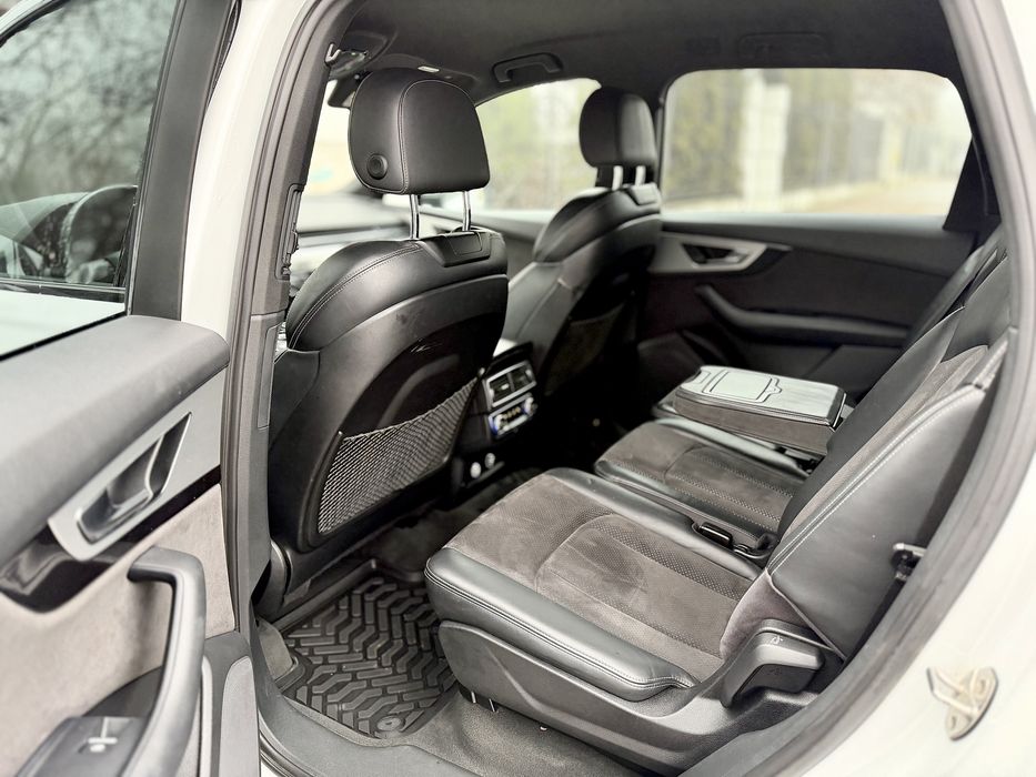 • Audi Q7 2018 • 3.0 Quattro 272 cp / S-Line / Parc Auto • Garantie •