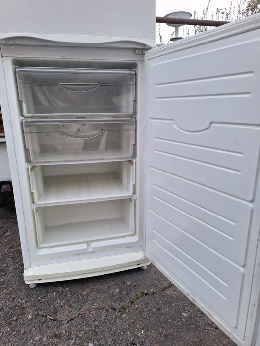 Продам холодильник атлант