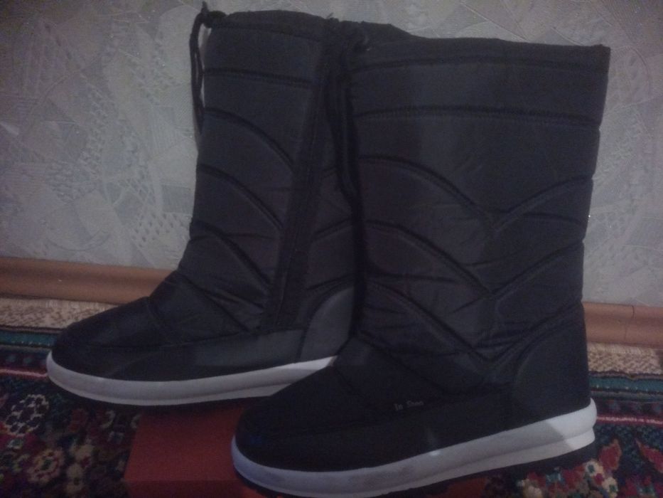 Продам сапоги дутыши