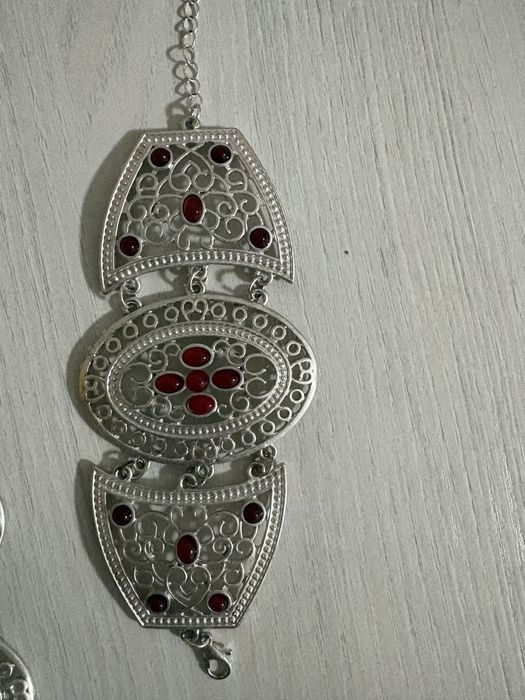 Алқа украшение в казахском стиле