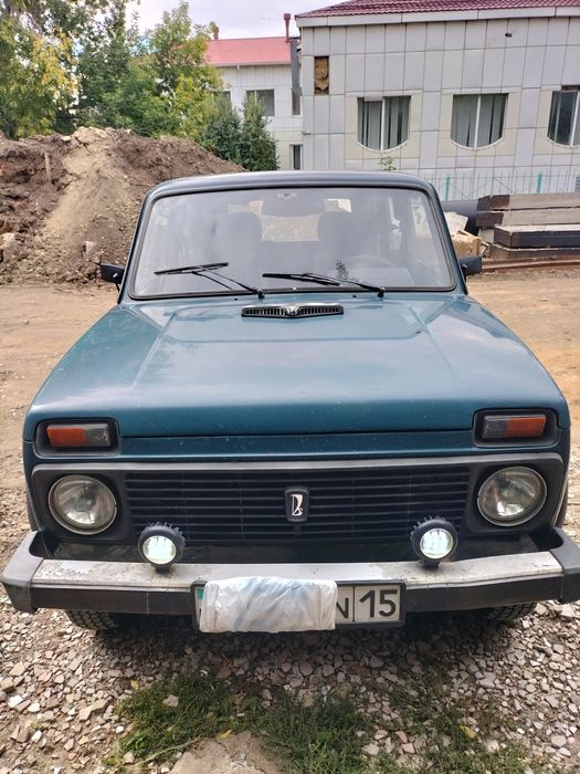 Продам внедорожник ВАЗ 2131