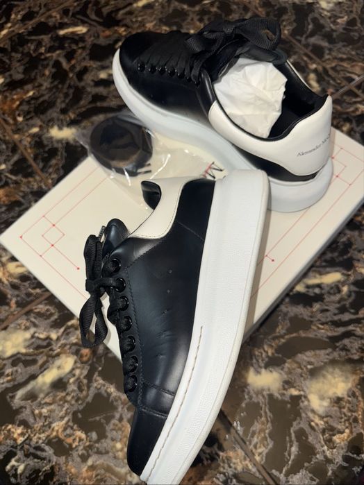 Adidasi Alexander Mcqueen