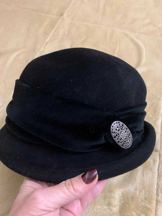 Palarie de fetru neagra