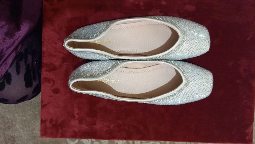 Туфли новые красивые