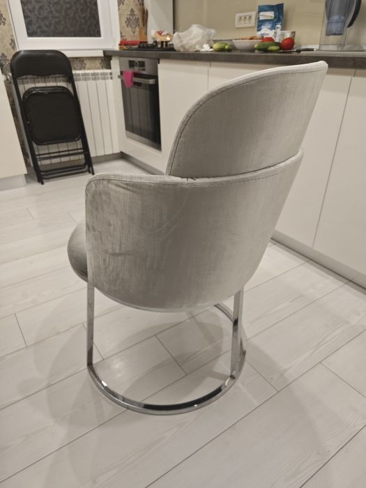 Set 4 scaune dining