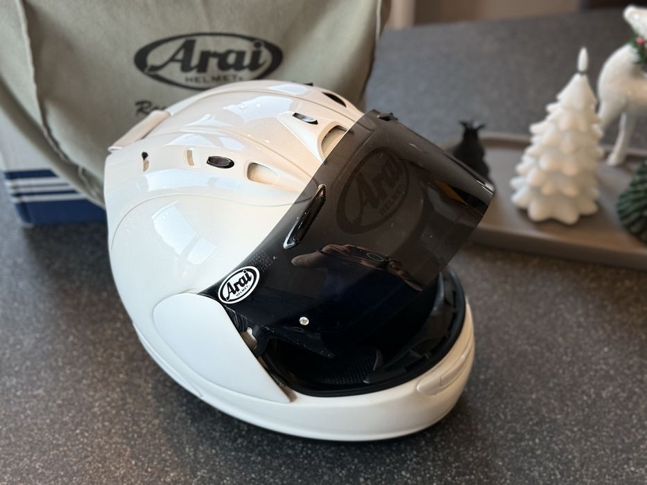 Arai RX-7 GP White Diamond