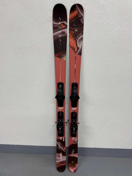 schi armada arw 84 2022/2023 143, 150 si 157 cm