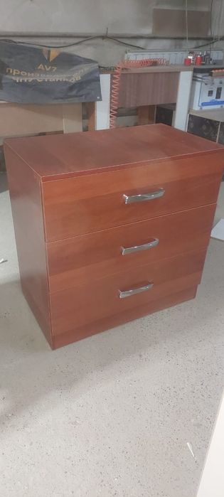 Продам 2 камода скмовывоз